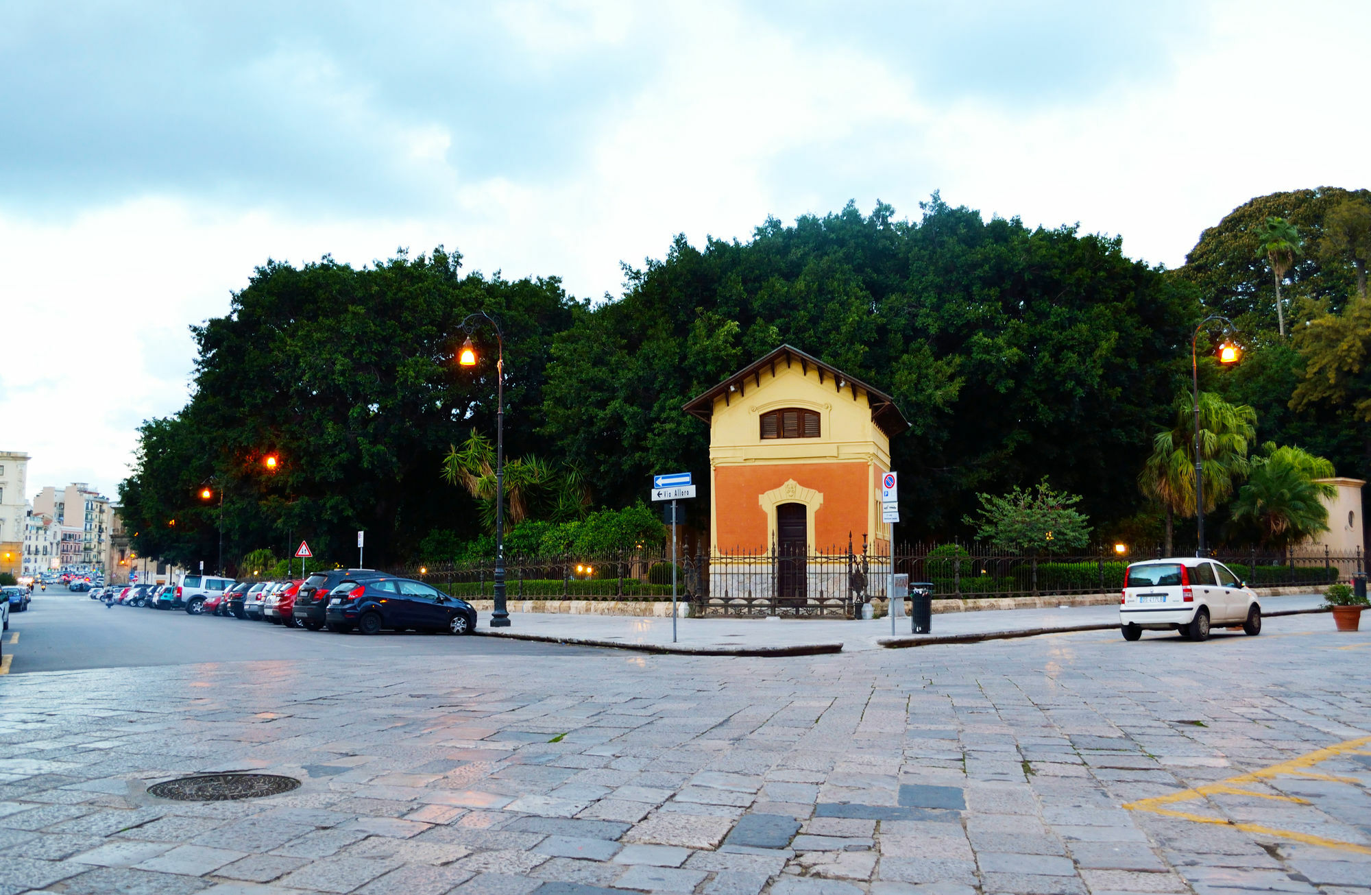 Piazza Marina Bed & Breakfast Palermo Exterior photo